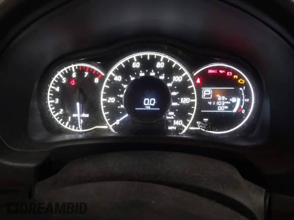 2015 Nissan Note S с VIN 3N1CE2CP5FL415641, выставлен на аукционе IAAI как лот 42510558 с пробегом 41 103 миль миль и . История ставок и продаж доступна на DreamBid. Изображение 7.