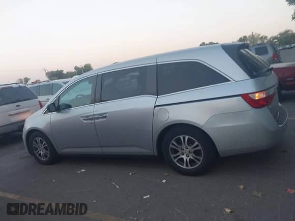 2013 Honda Odyssey EX-L с VIN 5FNRL5H67DB002193, выставлен на аукционе IAAI как лот 42929695 с пробегом 214 058 миль миль и . История ставок и продаж доступна на DreamBid. Изображение 14.