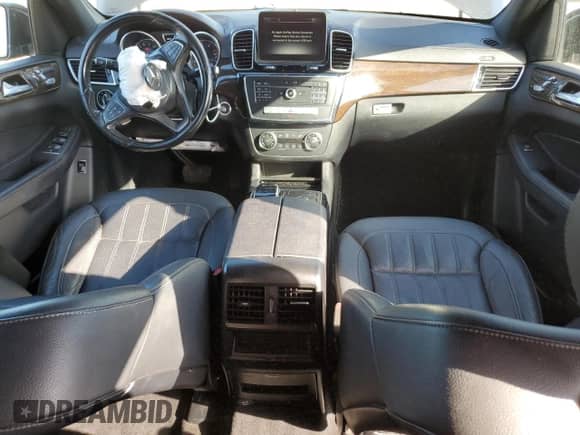 2017 Mercedes-Benz GLS 450 z VIN 4JGDF6EE0HA839039, wystawiony jako Copart lot #87199295 z przebiegiem 125 677 mil mil oraz Szkoda całkowita • Salvage title. Historia ofert i sprzedaży dostępna na DreamBid. Obrazek 8.