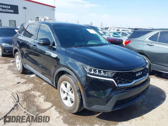 2022 Kia Sorento LX with VIN 5XYRG4LC5NG085175, listed as a IAAI auction lot 42955185 with 74,919 mi miles and . Bid and sale history available at DreamBid. Image 1.