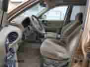 2002 Hyundai Santa Fe GLS с VIN KM8SC73DX2U318190, выставлен на аукционе Copart как лот 64256634 с пробегом 123 993 миль миль и На запчасти • Non repairable. История ставок и продаж доступна на DreamBid. Изображение 7.