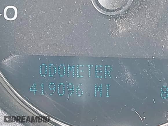 2009 Chevrolet Suburban LTZ z VIN 1GNFK36399R234676, wystawiony jako IAAI lot #42321922 z przebiegiem 419 096 mil mil oraz . Historia ofert i sprzedaży dostępna na DreamBid. Obrazek 15.