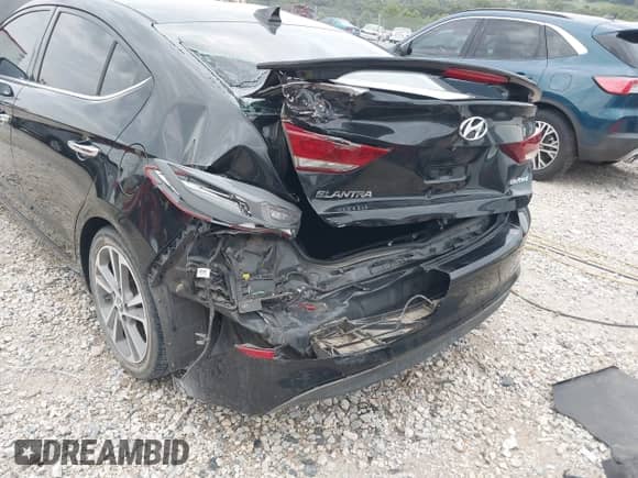 2017 Hyundai Elantra SE with VIN 5NPD84LF7HH068716, listed as a IAAI auction lot 43197770 with 119,385 mi miles and . Bid and sale history available at DreamBid. Image 6.