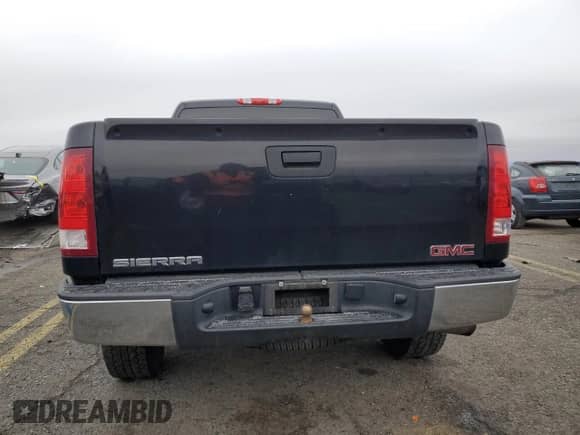 2011 GMC Sierra 1500 Work Truck z VIN 1GTN2TEX1BZ420310, wystawiony jako Copart lot #86095734 z przebiegiem 83 126 mil mil oraz Szkoda całkowita • Salvage title. Historia ofert i sprzedaży dostępna na DreamBid. Obrazek 6.