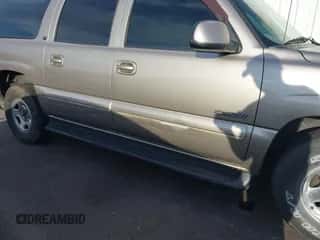 2000 Chevrolet Suburban LT с VIN 3GNFK16T7YG161102, выставлен на аукционе IAAI как лот 43433534 с пробегом 313 502 миль миль и . История ставок и продаж доступна на DreamBid. Изображение 6.