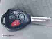 2007 Toyota Camry CE z VIN 4T1BE46K27U138440, wystawiony jako IAAI lot #43471291 z przebiegiem 202 229 mil mil oraz . Historia ofert i sprzedaży dostępna na DreamBid. Obrazek 11.