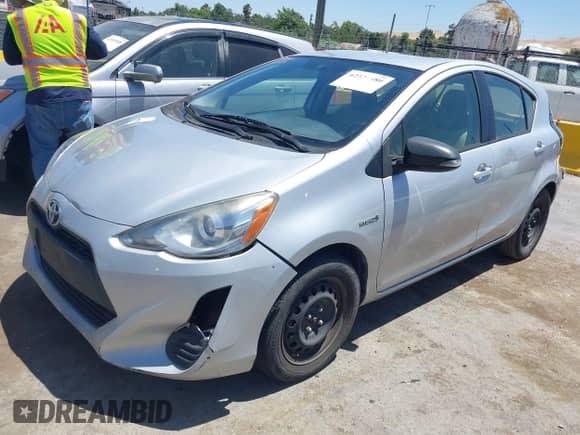 2016 Toyota Prius One z VIN JTDKDTB31G1120450, wystawiony jako IAAI lot #42539480 z przebiegiem 238 726 mil mil oraz . Historia ofert i sprzedaży dostępna na DreamBid. Obrazek 17.