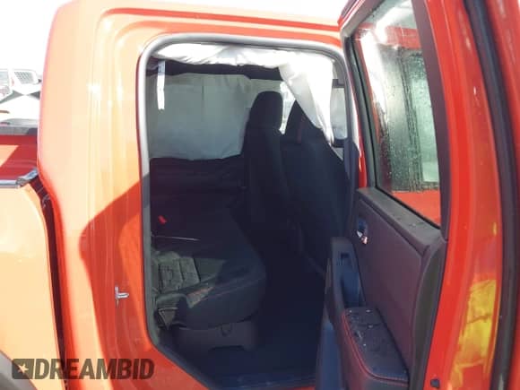 2025 Nissan Frontier Pro-4X с VIN 1N6ED1EK3SN610763, выставлен на аукционе IAAI как лот 41724465 с пробегом 4 824 миль миль и . История ставок и продаж доступна на DreamBid. Изображение 8.