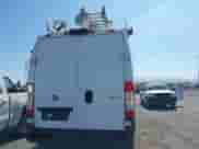 2023 Ram ProMaster Cargo z VIN 3C6MRVJG6PE536654, wystawiony jako IAAI lot #42801061 z przebiegiem 58 117 mil mil oraz . Historia ofert i sprzedaży dostępna na DreamBid. Obrazek 16.