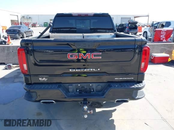 2020 GMC Sierra 1500 Denali with VIN 1GTU9FEL6LZ173499, listed as a IAAI auction lot 41856799 with 77,723 mi miles and . Bid and sale history available at DreamBid. Image 16.