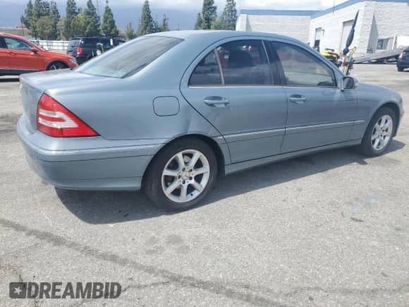 2007 Mercedes-Benz C 280 Luxury с VIN WDBRF54H77A918205, выставлен на аукционе Copart как лот 59161295 с пробегом 152 116 миль миль и Списание • Salvage title. История ставок и продаж доступна на DreamBid. Изображение 3.