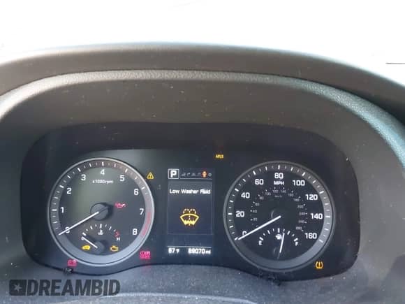 2018 Hyundai Tucson Value с VIN KM8J33A28JU671855, выставлен на аукционе IAAI как лот 42311155 с пробегом 69 070 миль миль и . История ставок и продаж доступна на DreamBid. Изображение 7.