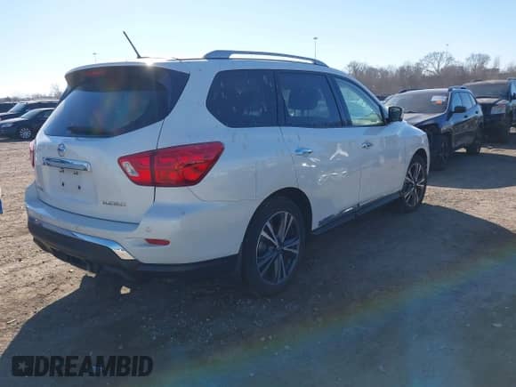 2018 Nissan Pathfinder SV с VIN 5N1DR2MN8JC618011, выставлен на аукционе IAAI как лот 41482884 с пробегом 113 915 миль миль и . История ставок и продаж доступна на DreamBid. Изображение 4.