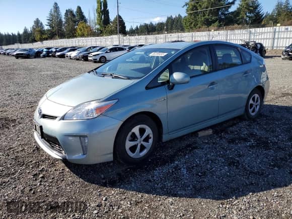 2013 Toyota Prius Two with VIN JTDKN3DU2D1619434, listed as a Copart auction lot 86288495 with 160,906 mi miles and Salvage title. Bid and sale history available at DreamBid. Image 1.