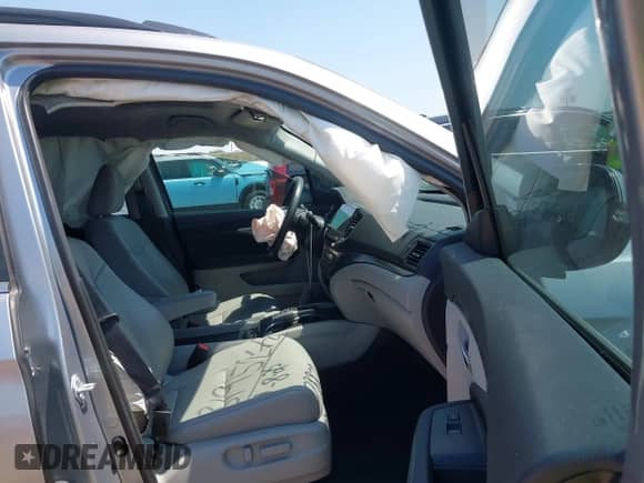 2022 Honda Pilot Special Edition with VIN 5FNYF5H2XNB034783, listed as a IAAI auction lot 43195248 with 56,028 mi miles and . Bid and sale history available at DreamBid. Image 5.