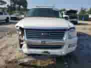 2010 Ford Explorer XLT с VIN 1FMEU6DE5AUA45802, выставлен на аукционе Copart как лот 69357075 с пробегом 172 950 миль миль и Списание • Salvage title. История ставок и продаж доступна на DreamBid. Изображение 5.