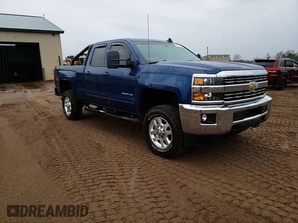 2017 Chevrolet Silverado 2500HD LT с VIN 1GC2KVEGXHZ165776, выставлен на аукционе Copart как лот 54819805 с пробегом 71 481 миль миль и Чистый • Clean title. История ставок и продаж доступна на DreamBid. Изображение 13.