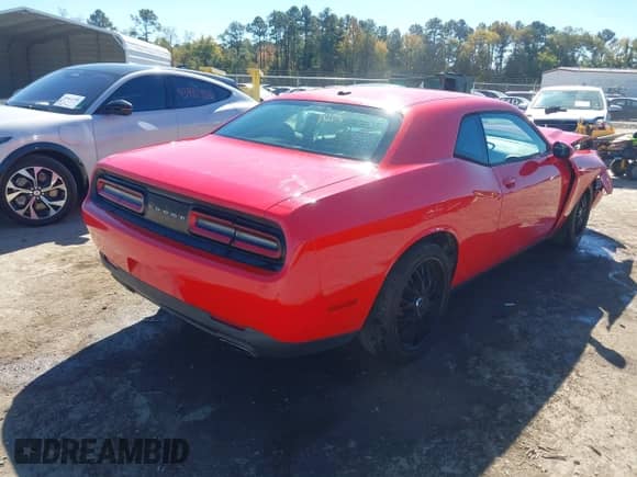 2016 Dodge Challenger SXT с VIN 2C3CDZAG6GH344699, выставлен на аукционе IAAI как лот 43483881 с пробегом 123 463 миль миль и . История ставок и продаж доступна на DreamBid. Изображение 4.