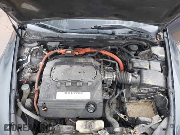 2005 Honda Accord with VIN JHMCN36445C006821, listed as a IAAI auction lot 42172362 with 272,104 mi miles and . Bid and sale history available at DreamBid. Image 10.