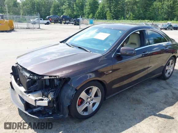 2016 Mercedes-Benz CLA 250 with VIN WDDSJ4GB0GN311032, listed as a IAAI auction lot 42716113 with 62,309 mi miles and . Bid and sale history available at DreamBid. Image 23.