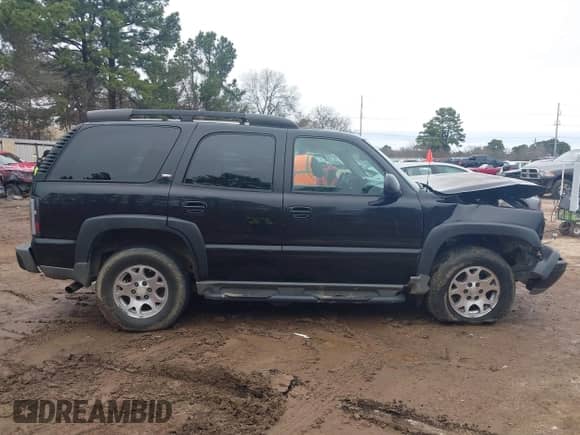 2006 Chevrolet Tahoe Z71 с VIN 1GNEC13T76R114680, выставлен на аукционе IAAI как лот 41588650 с пробегом Не указан миль и . История ставок и продаж доступна на DreamBid. Изображение 13.