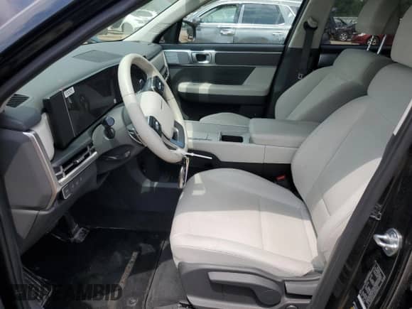2024 Hyundai Santa Fe SE с VIN 5NMP1DGL4RH062713, выставлен на аукционе Copart как лот 65557985 с пробегом 17 027 миль миль и Списание • Salvage title. История ставок и продаж доступна на DreamBid. Изображение 7.