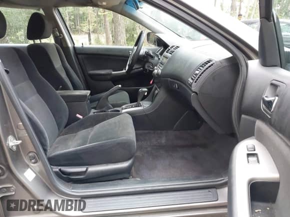 2006 Honda Accord EX with VIN 1HGCM56746A131553, listed as a IAAI auction lot 43333830 with 241,304 mi miles and . Bid and sale history available at DreamBid. Image 5.