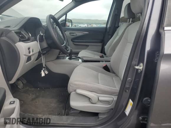2018 Honda Pilot LX с VIN 5FNYF6H17JB054304, выставлен на аукционе Copart как лот 81187215 с пробегом 68 259 миль миль и Списание • Salvage title. История ставок и продаж доступна на DreamBid. Изображение 7.