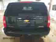 2008 Chevrolet Tahoe z VIN 1GNFK13538R271991, wystawiony jako Copart lot #85516564 z przebiegiem 195 808 mil mil oraz Czysty tytuł • Clean title. Historia ofert i sprzedaży dostępna na DreamBid. Obrazek 6.