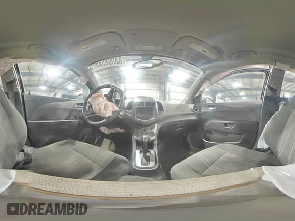 2016 Chevrolet Sonic LT z VIN 1G1JC5SB5G4153315, wystawiony jako Copart lot #88068555 z przebiegiem 104 875 mil mil oraz Szkoda całkowita • Salvage title. Historia ofert i sprzedaży dostępna na DreamBid. Obrazek 14.