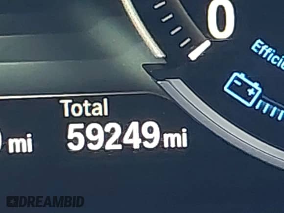 2014 BMW 7 Series ALPINA B7 xDrive z VIN WBAYF8C52ED653210, wystawiony jako IAAI lot #42344126 z przebiegiem 59 249 mil mil oraz . Historia ofert i sprzedaży dostępna na DreamBid. Obrazek 16.