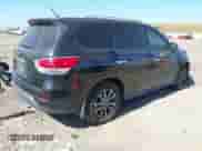 2016 Nissan Pathfinder S z VIN 5N1AR2MN9GC622533, wystawiony jako IAAI lot #42235750 z przebiegiem 170 476 mil mil oraz . Historia ofert i sprzedaży dostępna na DreamBid. Obrazek 4.