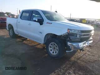 2020 Chevrolet Silverado 1500 LT with VIN 3GCUYDED4LG332861, listed as a IAAI auction lot 41798519 with Not provided miles and . Bid and sale history available at DreamBid. Image 1.