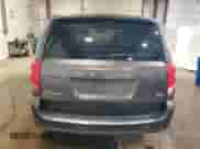 2018 Dodge Grand Caravan SE z VIN 2C4RDGBG5JR312871, wystawiony jako Copart lot #69593385 z przebiegiem 159 455 mil mil oraz Czysty tytuł • Clean title. Historia ofert i sprzedaży dostępna na DreamBid. Obrazek 6.