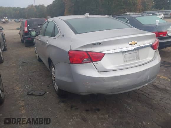 2018 Chevrolet Impala LT z VIN 2G1105S33J9117015, wystawiony jako IAAI lot #40754288 z przebiegiem 50 680 mil mil oraz . Historia ofert i sprzedaży dostępna na DreamBid. Obrazek 3.
