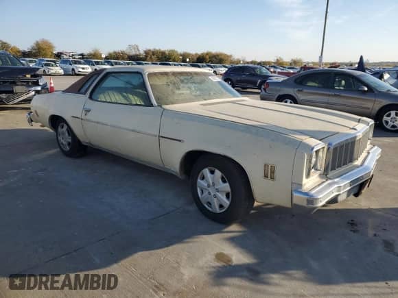 1975 Chevrolet Malibu с VIN 1D37H5R515131, выставлен на аукционе Copart как лот 83955314 с пробегом 82 393 миль миль и Чистый • Clean title. История ставок и продаж доступна на DreamBid. Изображение 4.