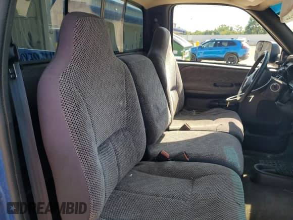 1998 Dodge 2500 with VIN 3B7KF26Z3WM226189, listed as a Copart auction lot 81045225 with 152,586 mi miles and Clean title. Bid and sale history available at DreamBid. Image 10.