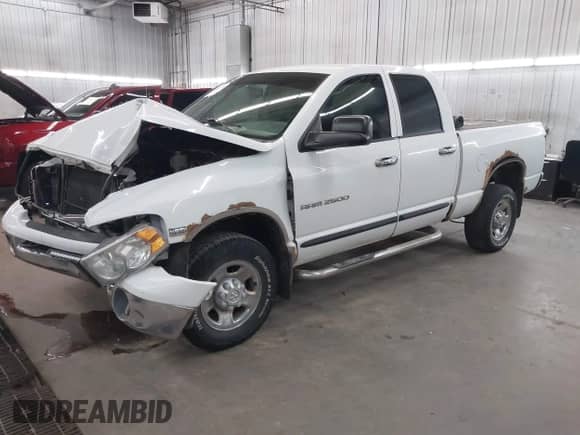 2004 Dodge 2500 SLT with VIN 3D7KU28D24G205956, listed as a IAAI auction lot 41990750 with 210,536 mi miles and . Bid and sale history available at DreamBid. Image 2.