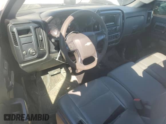 2015 Chevrolet Silverado 1500 Work Truck z VIN 1GCNCPEC5FZ185529, wystawiony jako Copart lot #82350375 z przebiegiem 131 790 mil mil oraz Czysty tytuł • Clean title. Historia ofert i sprzedaży dostępna na DreamBid. Obrazek 8.