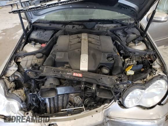 2005 Mercedes-Benz C 240 with VIN WDBRH81JX5F565395, listed as a Copart auction lot 69967244 with 141,692 mi miles and Non repairable. Bid and sale history available at DreamBid. Image 11.