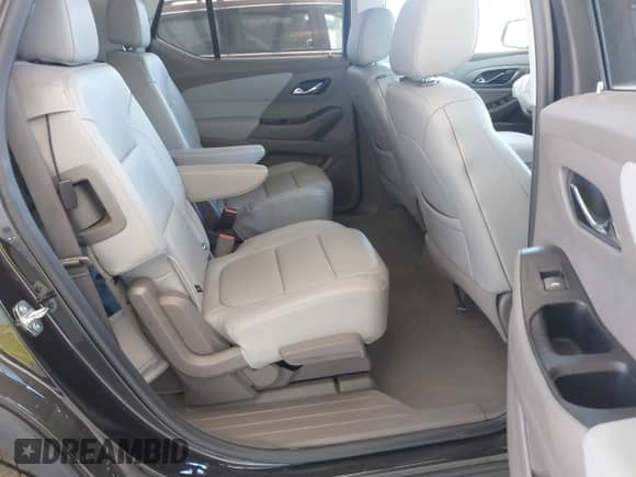 2019 Chevrolet Traverse LT with VIN 1GNERHKW7KJ152437, listed as a IAAI auction lot 42815162 with 81,962 mi miles and . Bid and sale history available at DreamBid. Image 8.