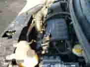 2018 Chevrolet Sonic LT z VIN 1G1JD5SB8J4102265, wystawiony jako IAAI lot #42556726 z przebiegiem 158 586 mil mil oraz . Historia ofert i sprzedaży dostępna na DreamBid. Obrazek 19.