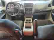 2013 Dodge Grand Caravan SXT с VIN 2C4RDGCG2DR796212, выставлен на аукционе Copart как лот 68700245 с пробегом 134 825 миль миль и Чистый • Clean title. История ставок и продаж доступна на DreamBid. Изображение 8.