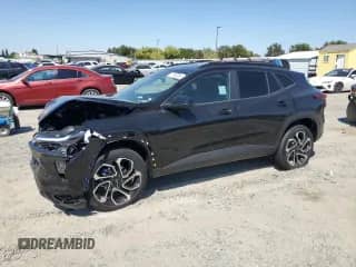 2025 Chevrolet Trax 2RS с VIN KL77LJEP8SC265829, выставлен на аукционе Copart как лот 70192055 с пробегом 3 404 миль миль и Списание • Salvage title. История ставок и продаж доступна на DreamBid. Изображение 1.