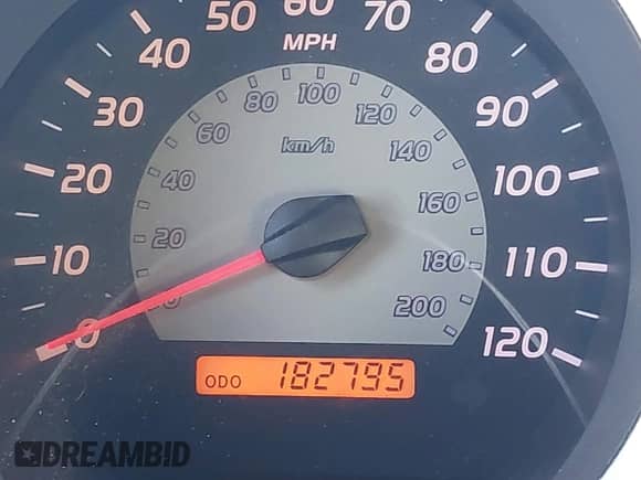 2007 Toyota Tacoma PreRunner z VIN 5TETU62NX7Z388023, wystawiony jako IAAI lot #43306755 z przebiegiem 182 795 mil mil oraz . Historia ofert i sprzedaży dostępna na DreamBid. Obrazek 7.