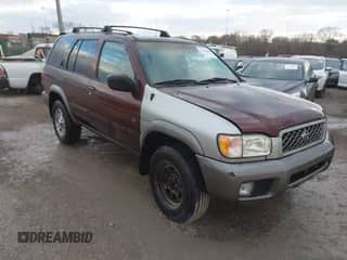 1999 Nissan Pathfinder XE z VIN JN8AR07Y2XW385191, wystawiony jako IAAI lot #41404409 z przebiegiem 240 674 mil mil oraz . Historia ofert i sprzedaży dostępna na DreamBid. Obrazek 1.