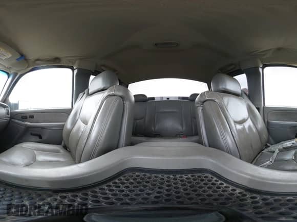 2003 Chevrolet Silverado 2500HD LS с VIN 1GCHK29U63E336368, выставлен на аукционе IAAI как лот 42542743 с пробегом 341 050 миль миль и . История ставок и продаж доступна на DreamBid. Изображение 19.