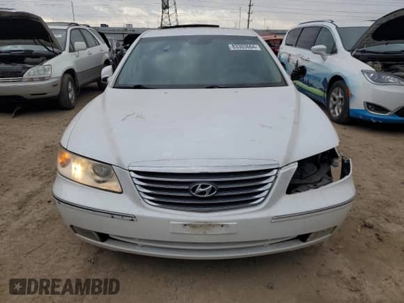 2009 Hyundai Azera Limited с VIN KMHFC46F69A387497, выставлен на аукционе Copart как лот 83303664 с пробегом 115 815 миль миль и Списание • Salvage title. История ставок и продаж доступна на DreamBid. Изображение 5.