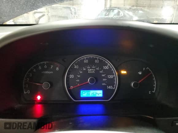 2010 Hyundai Elantra Blue с VIN KMHDU4AD2AU901973, выставлен на аукционе Copart как лот 87307304 с пробегом 141 524 миль миль и Списание • Salvage title. История ставок и продаж доступна на DreamBid. Изображение 9.