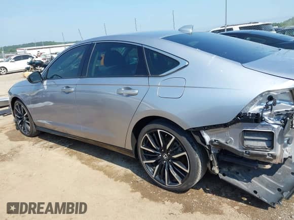 2023 Honda Accord Touring with VIN 1HGCY2F84PA002774, listed as a IAAI auction lot 42908552 with 35,396 mi miles and . Bid and sale history available at DreamBid. Image 15.
